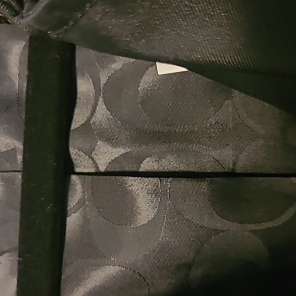 Coach The Trench - Picture 4 of 9